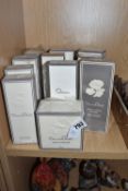 A COLLECTION OF BOXED OSCAR DE LA RENTA PERFUMES, ETC, comprising four x eau de toilette 100ml (most