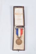 A WWI ERA FRENCH MEDAL OF HONOUR OF THE MINISTRY OF FOREIGN AFFAIRS, this is the military version