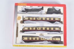 A BOXED HORNBY RAILWAYS OO GAUGE MATCHED TRAINS SERIES TRAIN PACK, was originally the Sudeley Castle