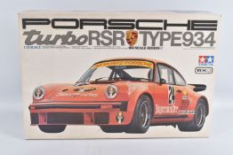 A BOXED 1:12 SCALE TAMIYA PORSCHE TURBO RSR TYPE 934 UNBUILT KIT, Big Scale Series 18, numbered