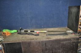 A FLORABEST FHL 900-B3 POLE HEDGE TRIMMER (PAT pass and working)