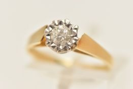 AN 18CT GOLD ILLUSION SET SINGLE STONE DIAMOND RING, round brilliant cut diamond, estimated