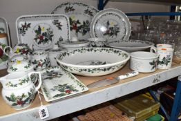 EIGHTEEN PIECES OF PORTMEIRION 'THE HOLLY AND THE IVY' DINNER WARES, comprising a large meat