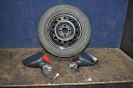 A DRIVERS AND A PASSENGER SIDE WING MIRRORS for 2014-2016 Ford Fiesta with 10pin plugs and intact