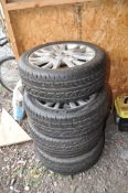 A SET OF FOUR RENAULT BADGED ALLOY WHEELS with 225/45z R17 tyres fitted. Condition Report: minor