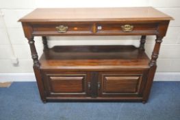 AN EARLY 20TH CENTURY MAHOGANY BUFFET, with two frieze drawers, raised on fluted supports, over