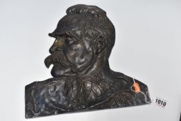 FELIKS ROBAKOWSKI (POLISH), 'JOSEF PILSUDSKI' BROZE PLAQUE depicting the early twentieth century