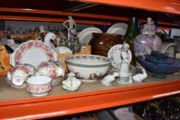 ONE BOX AND LOOSE CERAMICS AND GLASS, to include a large planter and stand, three ruffled