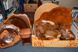 A BOX AND LOOSE TREEN, to include live edge wooden bowls, various boxes, a model rocking horse, a