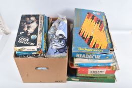 A QUANTITY OF VINTAGE BOARD GAMES, JIGSAWS, ETC, including Totopoly, Headache, Tom & Jerry