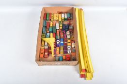 A QUANTITY OF UNBOXED ASSORTED PLAYWORN DIECAST VEHICLES, majority are Matchbox 1-75 series or