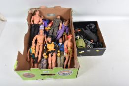 A QUANTITY OF UNBOXED ASSORTED HASBRO ACTION MAN FIGURES, UNIFORMS AND ACCESSORIES, all appear in