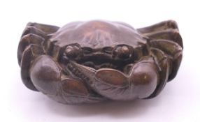 A bronze crab. 7 cm wide, 5 cm deep, 3 cm high.