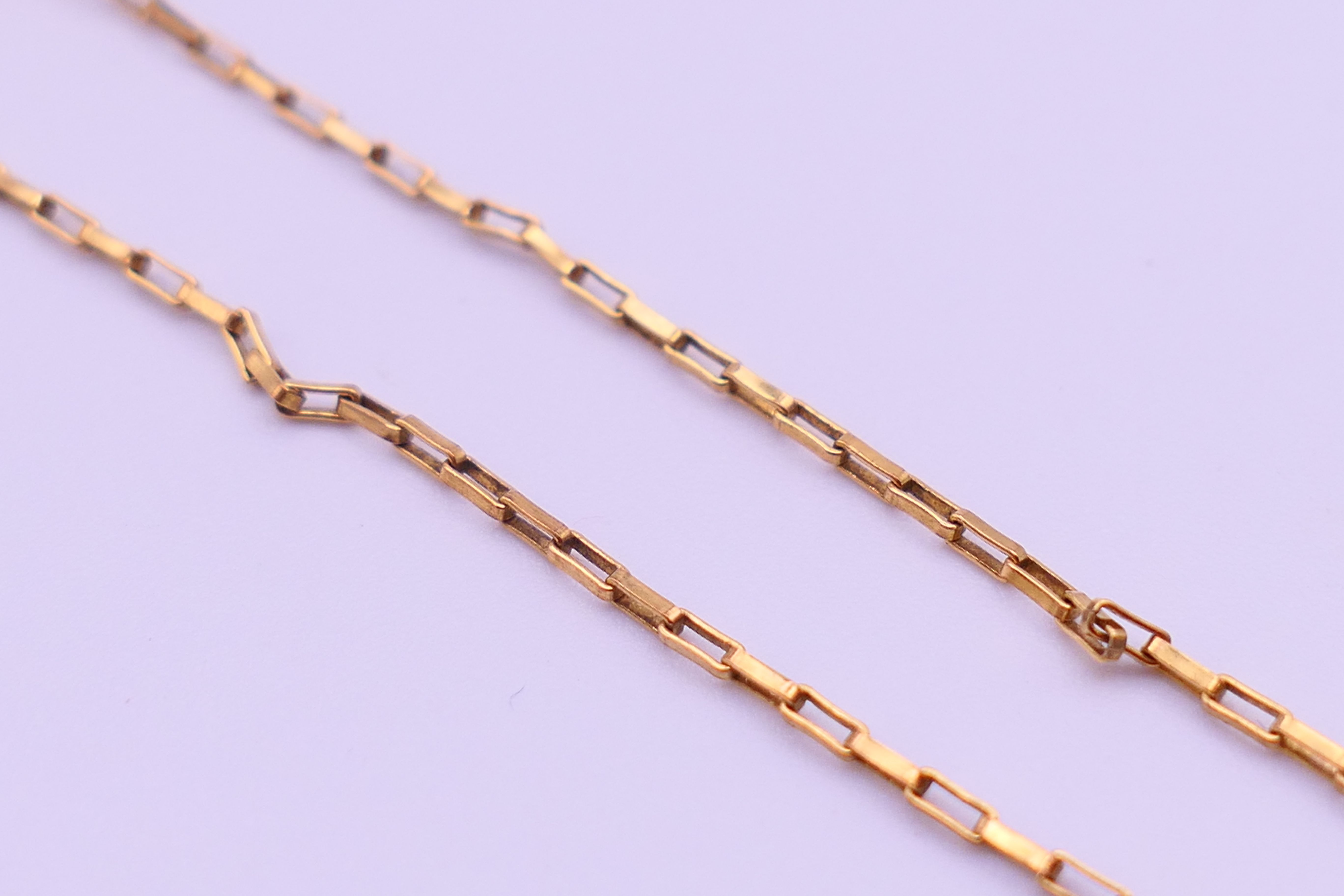 Two 1/20th 14 K gold-filled bracelets. 20 and 23 cm long. 2. - Image 7 of 8