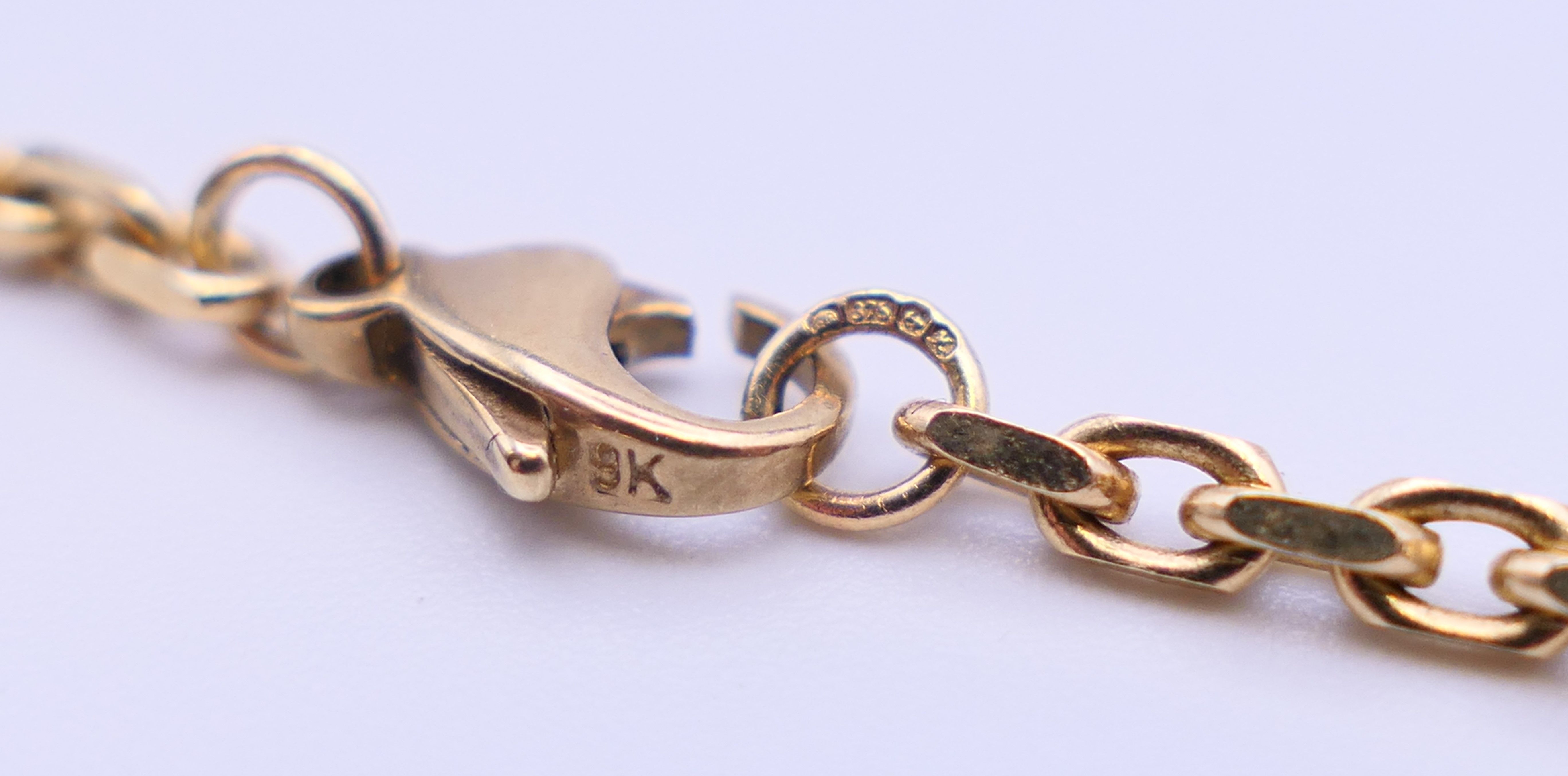 An 9 ct gold necklace. 55 cm long. 11.4 grammes. - Image 6 of 7