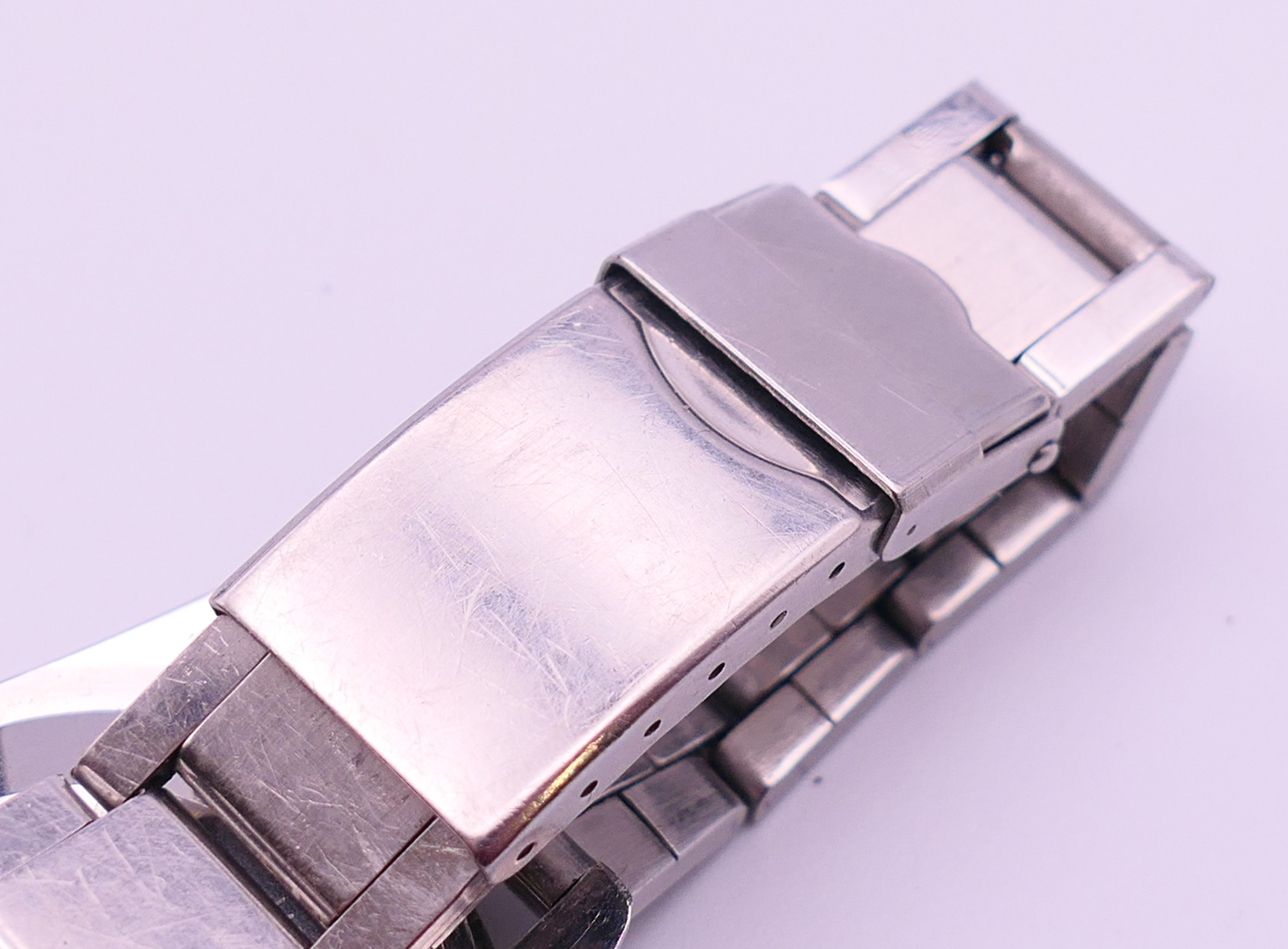 A Golana gentlemen's wristwatch. 4 cm wide. - Image 7 of 7