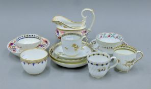 A quantity of various Derby, Newhall and Caughley tea bowls,