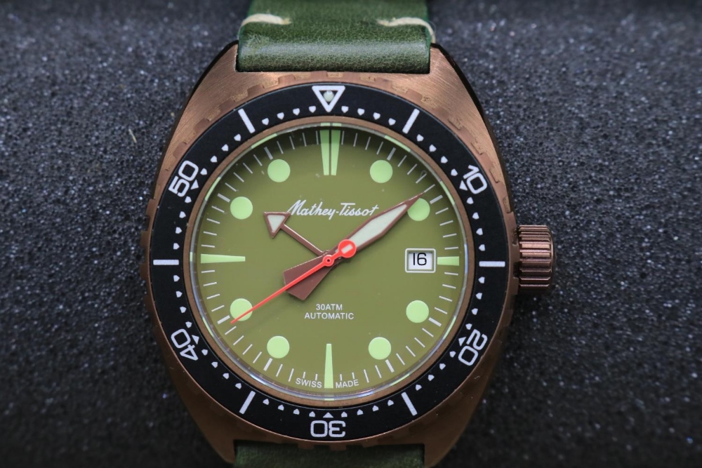 Mathey-Tissot 300M Deep Sea Bronze limited edition automatic wristwatch with date, signed green - Image 2 of 4