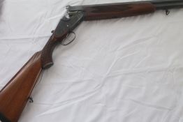 SHOTGUN CERTIFICATE REQUIRED Winchester 12 bore over under 30" full choke single trigger shotgun,