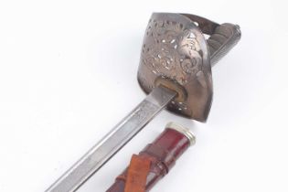 British Pattern 1897 Infantry Officers Sword, 32 ins blade, etched George V monogram, proof stud