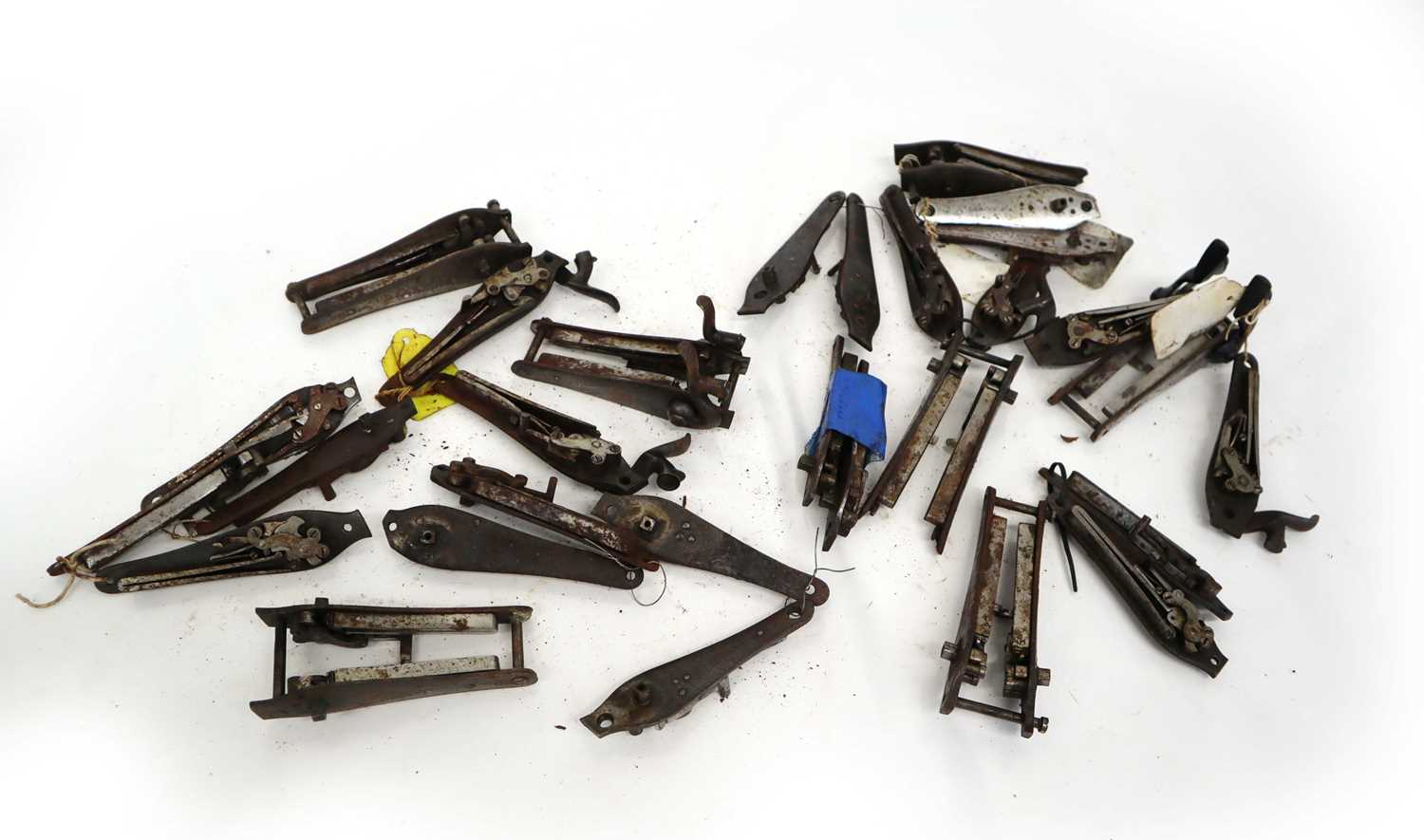 18x pairs various back action locks