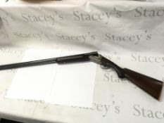 A Zabala side by side 12g shotgun. Double trigger.
