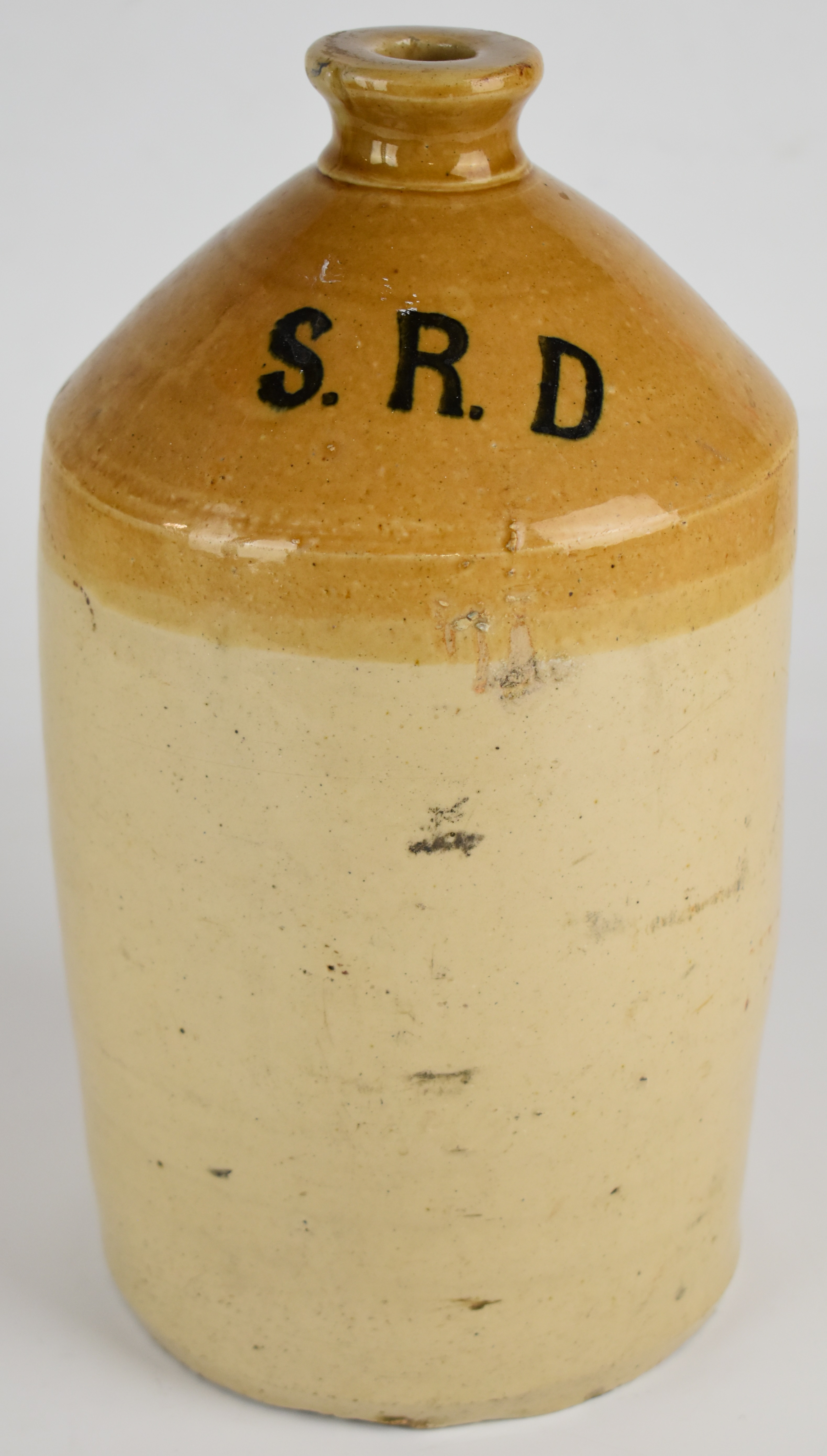 Two WW1 SRD stoneware rum ration flagons, height of taller 32cm