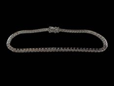 18 carat white gold and diamond tennis bracelet, total diamond content 2.66cts.