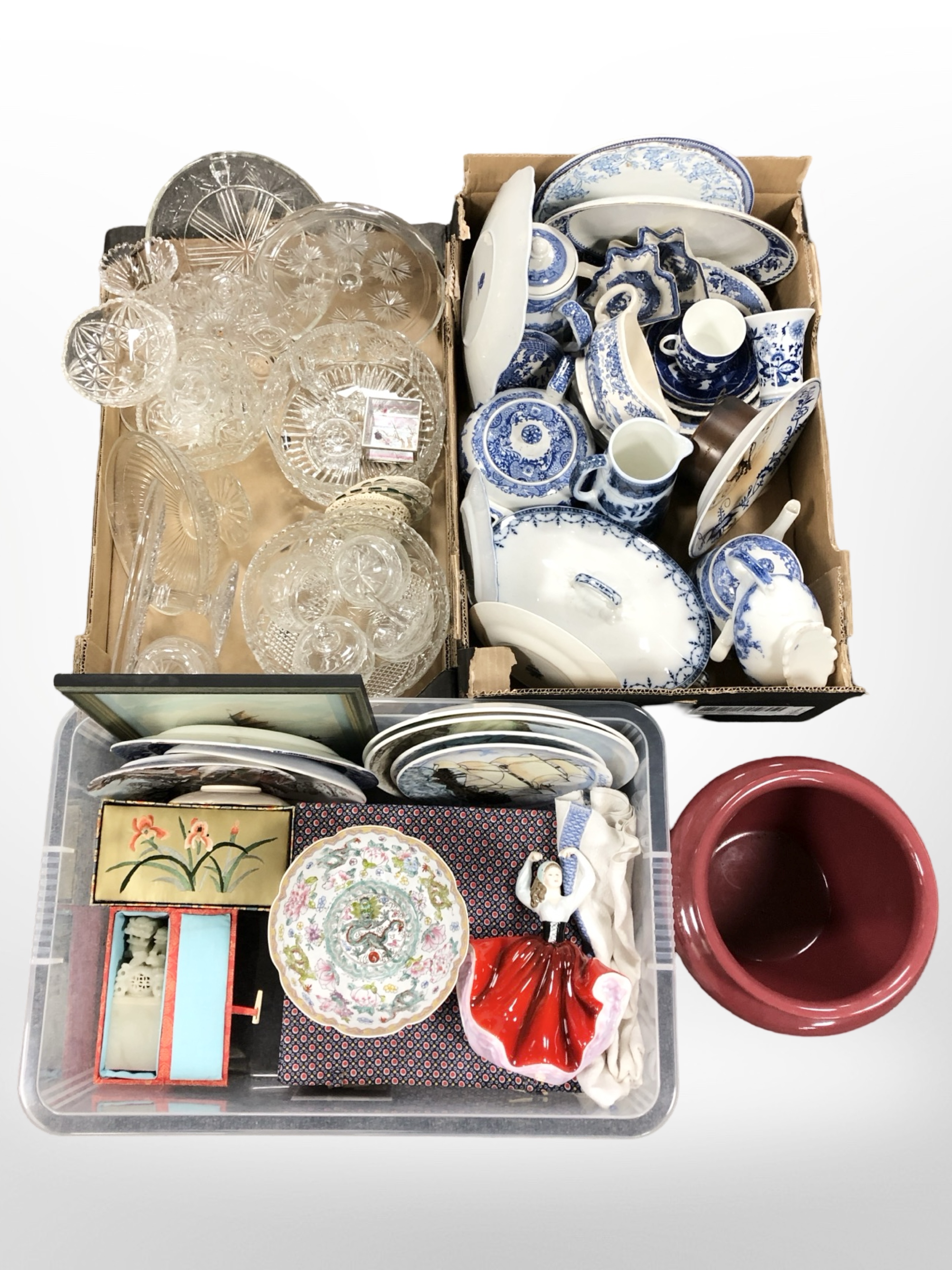 Assorted pressed glass, blue and white ceramics, Chinese carved hardstone desk seal, etc.