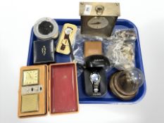 A very large quantity of wrist and pocket watches,