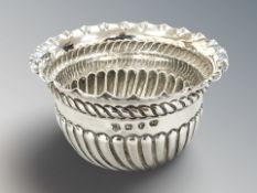 A silver sugar bowl, diameter 9 cm. CONDITION REPORT: 50.1g.