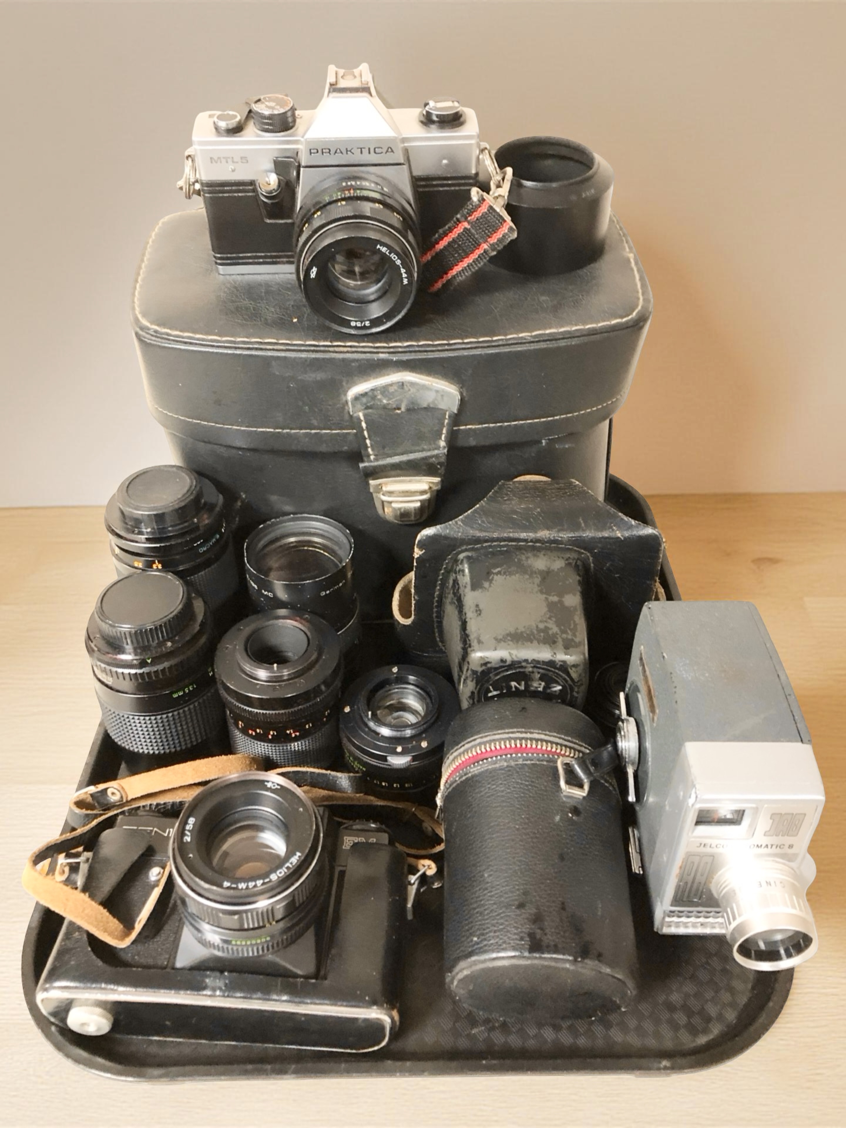 Zenit Helios-44M-4: A Vintage Camera Gem - Photography - Cameras