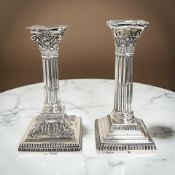 Two Victorian silver Corinthian column candlesticks, Sheffield 1896/97, height 18 cm.