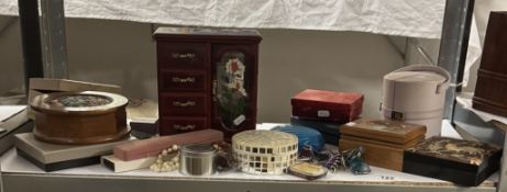 A large quantity of costume jewellery etc