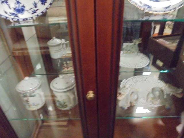 Two shelves of assorted ceramics. - Image 2 of 4