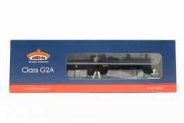 Bachmann Branch-Line Model Railways OO Locomotive (31-475), BR Class G2A 49395 with tender back cab,