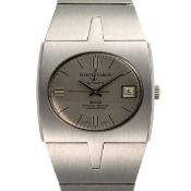 A RARE GENTLEMAN'S SIZE STAINLESS STEEL ULYSSE NARDIN 36000 OFFICIALLY CERTIFIED CHRONOMETER