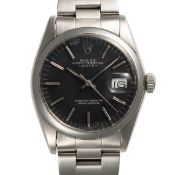A GENTLEMAN'S SIZE STAINLESS STEEL ROLEX OYSTER PERPETUAL DATE BRACELET WATCH DATED 1965, REF.