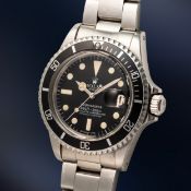 A GENTLEMAN'S SIZE STAINLESS STEEL ROLEX OYSTER PERPETUAL DATE SUBMARINER BRACELET WATCH CIRCA 1979,