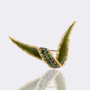 Juwelier Wilm . Turmalin Vintage Brosche mit Emaille Besatz.