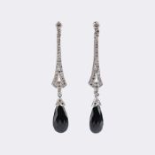 Paar Art-déco Diamant Onyx Ohrhänger.