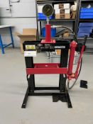 MOTOMASTER 20-TON HYDRAULIC SHOP PRESS*