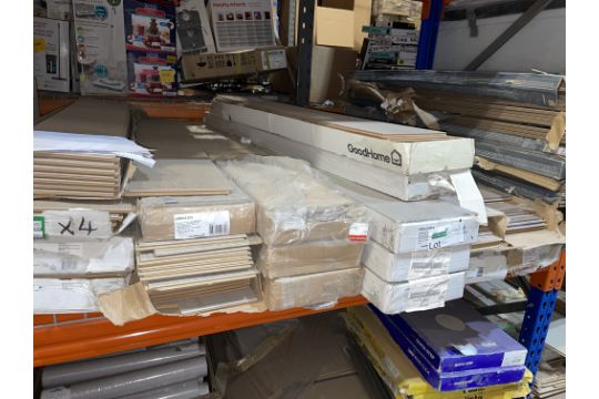 LARGE QUANTITY OF ASSORTED PACKS OF FLOORING IN VARIOUS DESIGNS AND SIZES R13A-2