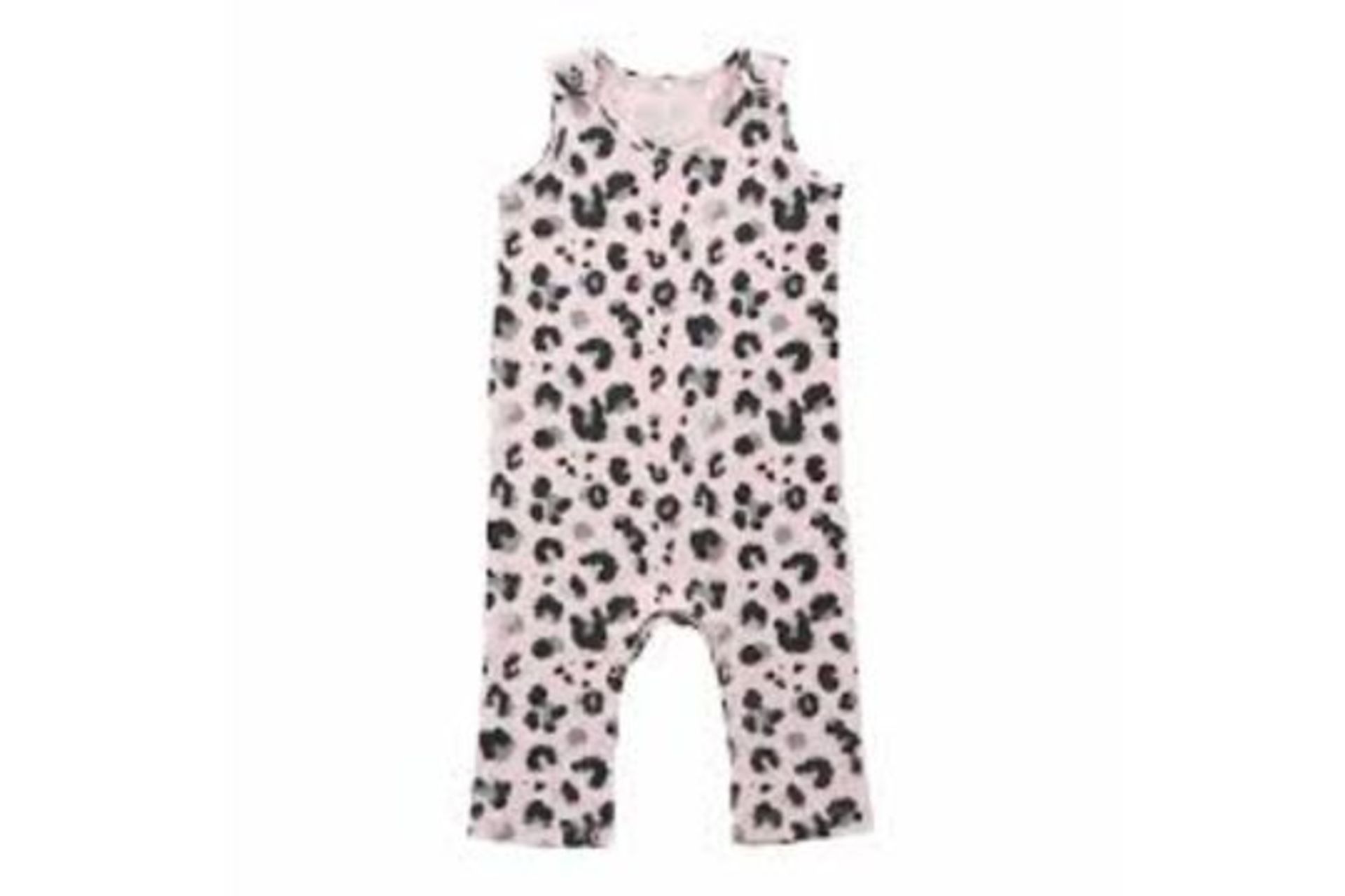 100 X BRAND NEW PIECES OF HUNTER BOO CHILDRENS CLOTHING (STOCK COULD INCLUDE SHORTS, SLEEPSUITS,