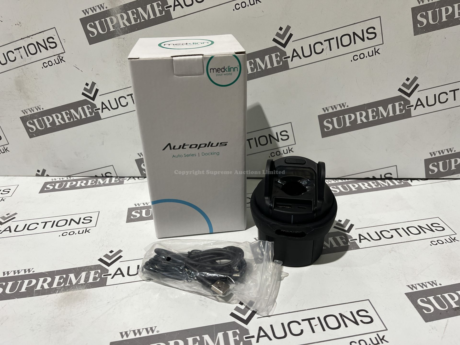 2 X BRAND NEW MEDKLINN DOCKING STATIONS RRP £119 EACH R3-8