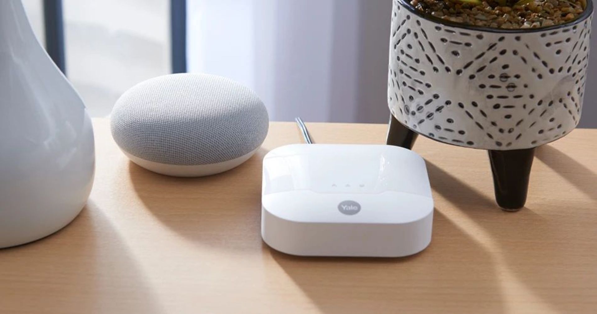 Brand New Yale SensCheck Window Sensor 3 piece Kit RRP £149 Each R4.5. Check if your windows are - Image 2 of 3