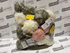 80 X BRAND NEW DOUBLE BASIN BATH FLOWER SPONGES IN VARIOUS COLOURS R5-3