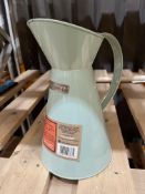 25x BRAND NEW CHARLES BENTLEY English Heritage Jug. RRP £9.95 EACH. (DR8-6). (EH/JUG.01)