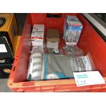 14 PIECE MIXED LOT INCLUDING FISCHER COMPONENTS, DUST SHEETS, PAINT ROLLER SLEEVES ETC (LOC: 6.3-