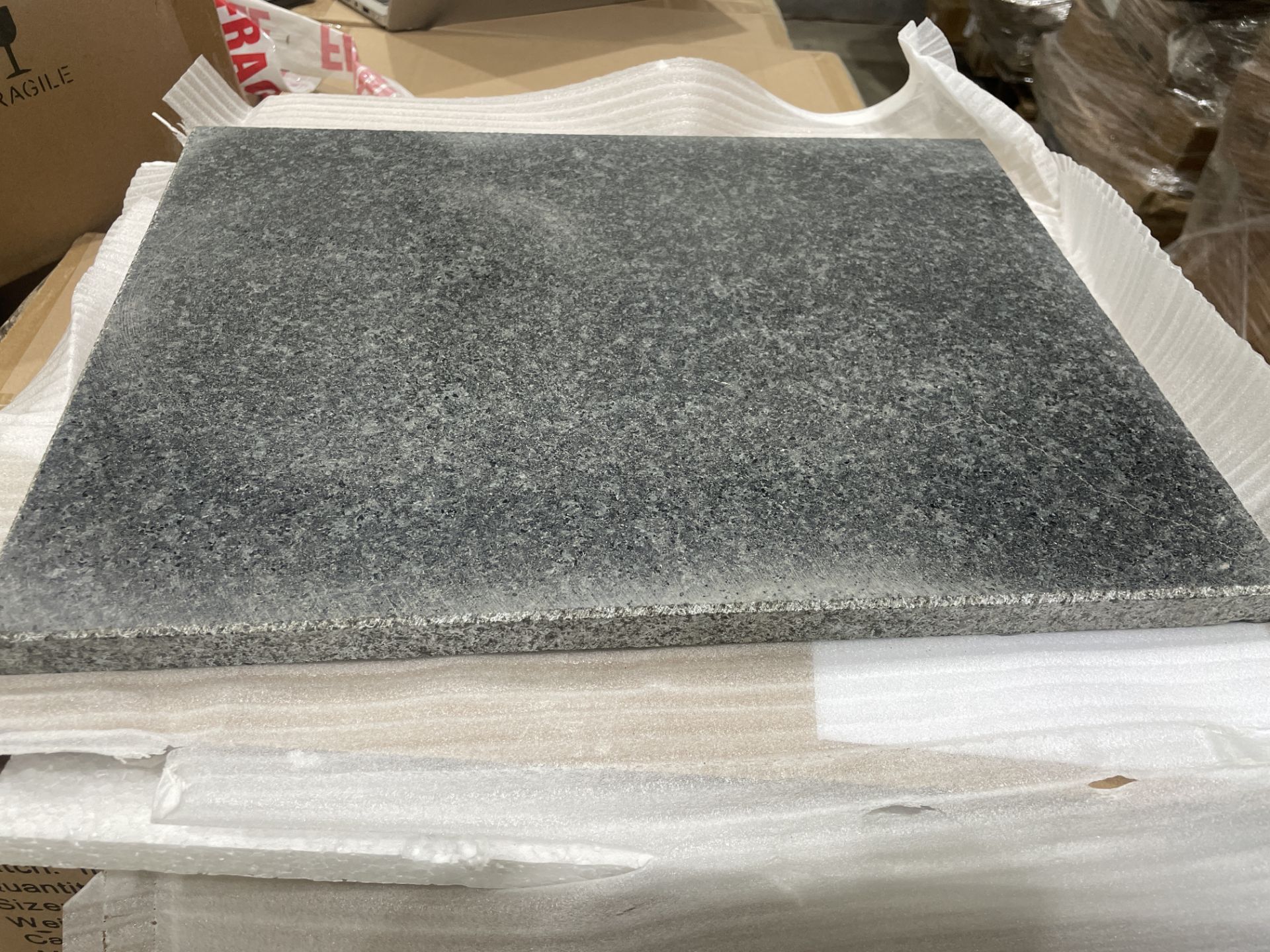 21 X BRAND NEW MAISON AND WHITE PREMIUM BLACK SPECKLED GRANITE CHOPPING BOARD KITCHEN 40 X 30CM